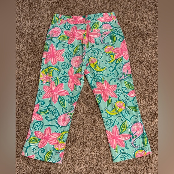 Lilly Pulitzer Pink and Green Floral Capris - Picture 5 of 5